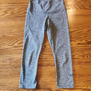 Nike Womens Gray Leggings